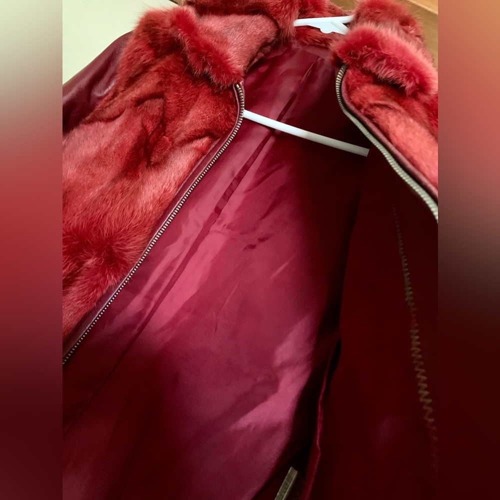 🎁leather jacket, burgundy red. small size. authentic leather 🎁#RAB - Picture 3 of 15